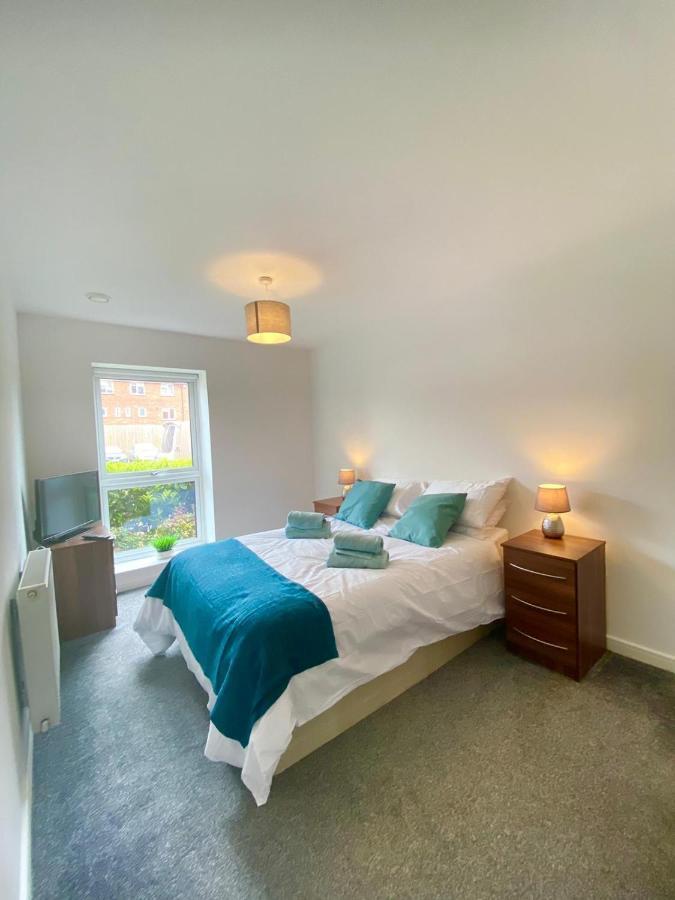 2 Double Beds Or 4 Singles, 2 Bathrooms, Free Parking, Smart Tv'S, Close To Gunwharf Quays, Beach & Historic Dockyard Портцмаус Экстерьер фото